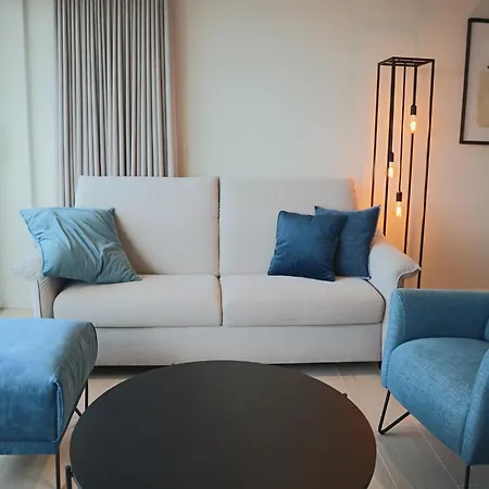 Apartment Nemrod 601 With Frontal Sea View *