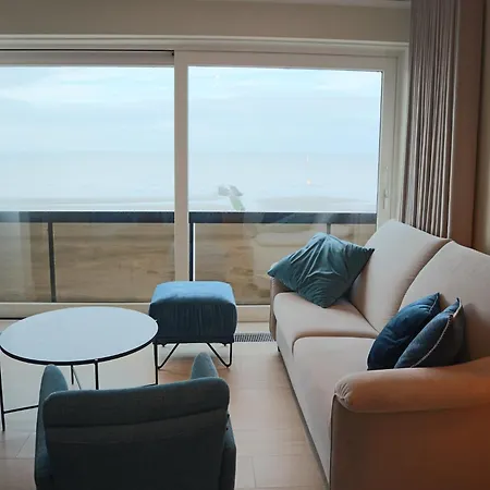 Nemrod 601 With Frontal Sea View Apartment Nieuwpoort