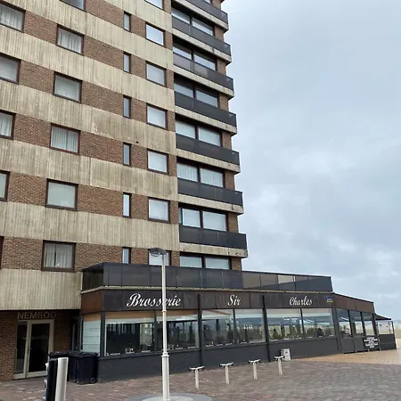 Apartment Nemrod 601 With Frontal Sea View
