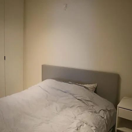 In By Sandy Beaches * Nieuwpoort